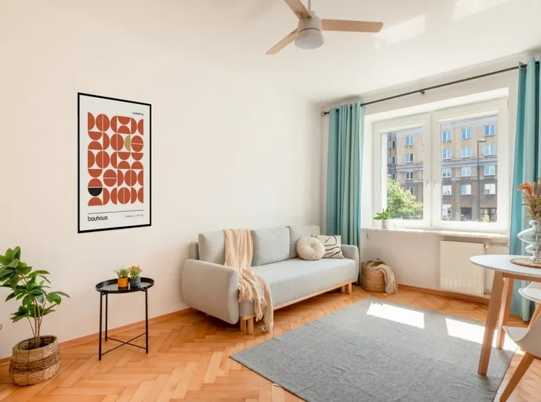 Wohnung 2 zimmer 44 m² in Warschau, Polen