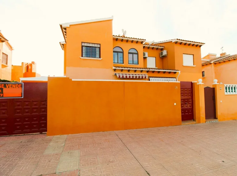 Бунгало 2 спальни 58 м² Торревьеха, Испания