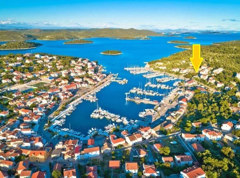 House 151 m² Opcina Tisno, Croatia