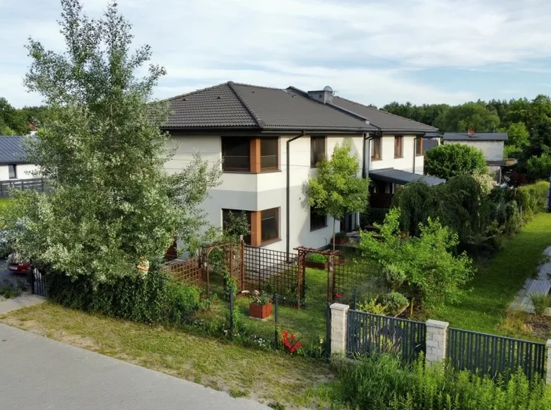 Casa 5 habitaciones 211 m² Otwock, Polonia