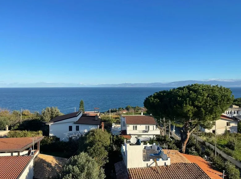 Appartement 2 chambres 75 m² Zambrone, Italie