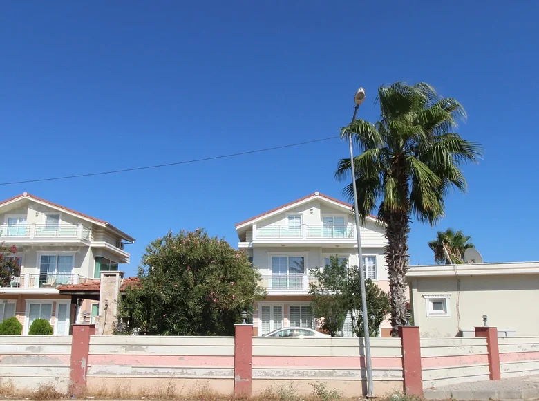 Вилла 4 комнаты 240 м² Серик, Турция