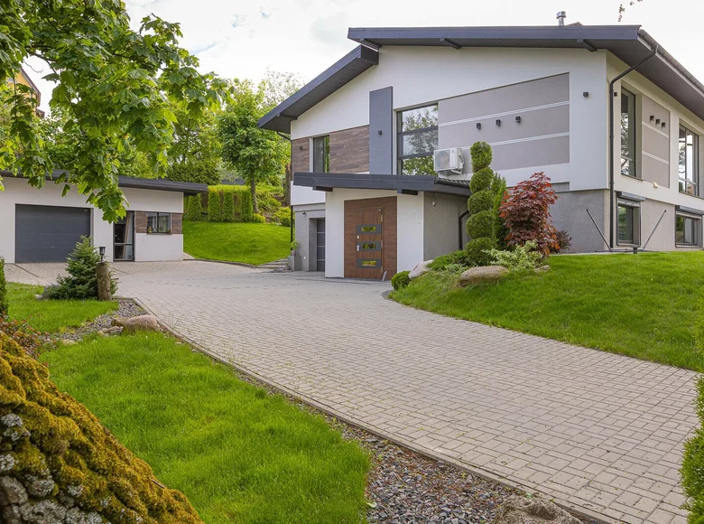 Дом 288 м² Тарасово, Беларусь