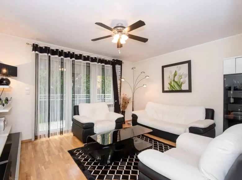 Коммерческое помещение 70 м² Познань, Польша