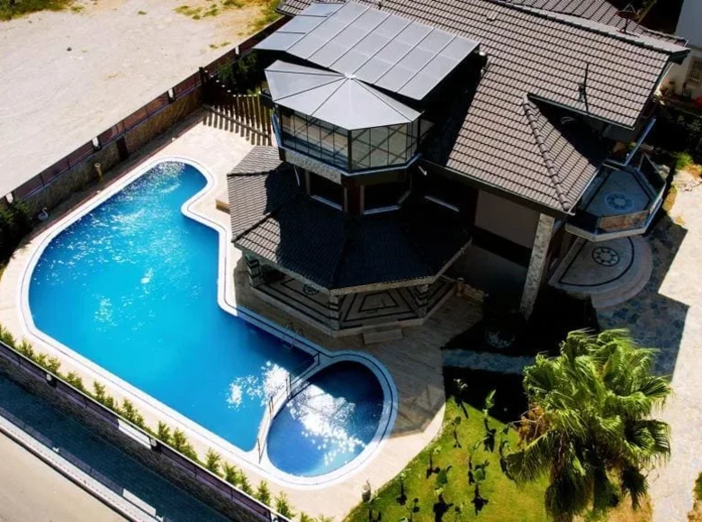 1-Schlafzimmer-Villa 700 m² Mittelmeerregion, Türkei