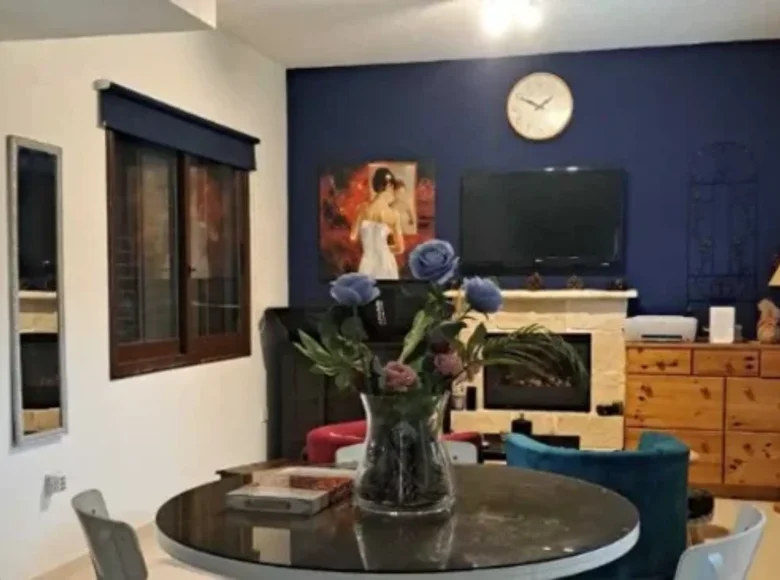 Вилла 2 спальни  Тала, Кипр