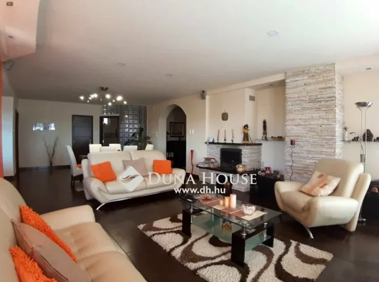 House 3 bathrooms 131 m² in Great Plain and North, All countries