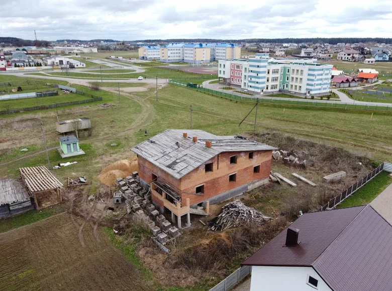 Casa 450 m² Barawlyany, Belarús