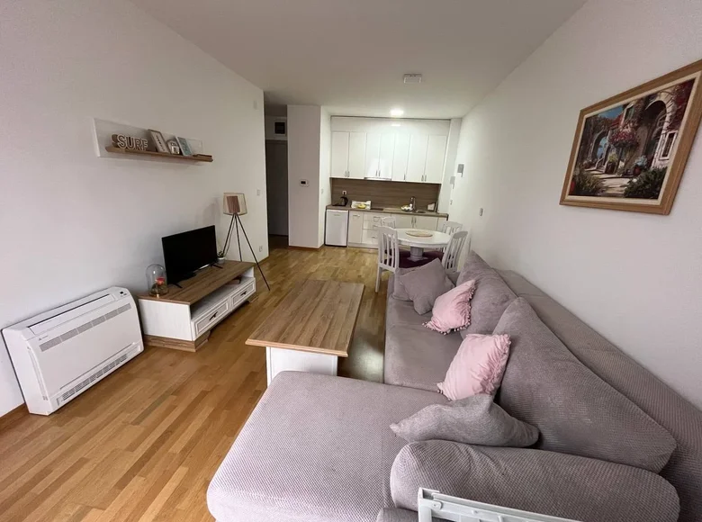 Apartamento 2 habitaciones 43 m² en Rafailovici, Montenegro