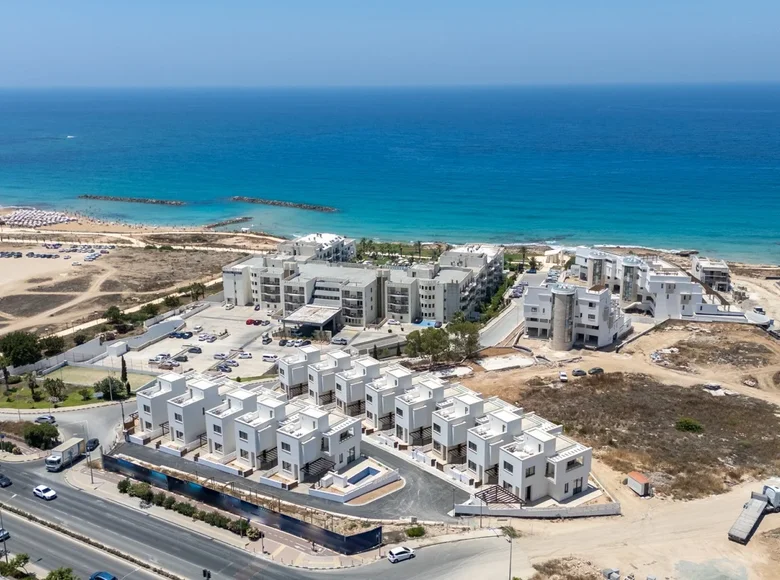 4 bedroom house 386 m² Agios Georgios Peyeias, Cyprus