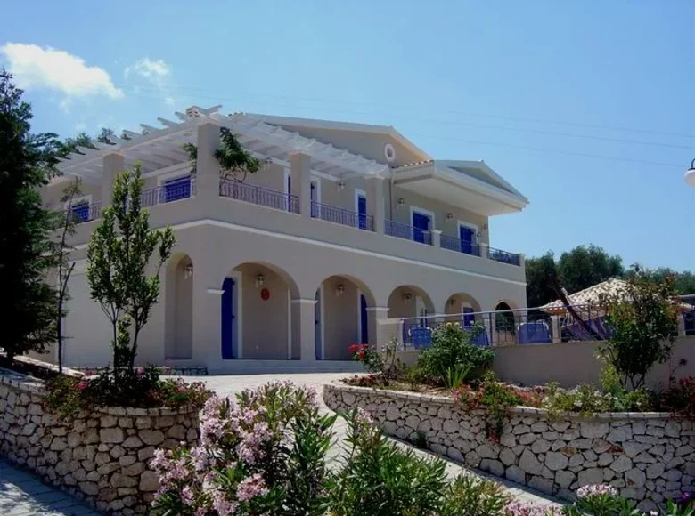5-Schlafzimmer-Villa 296 m² Perithia, Griechenland