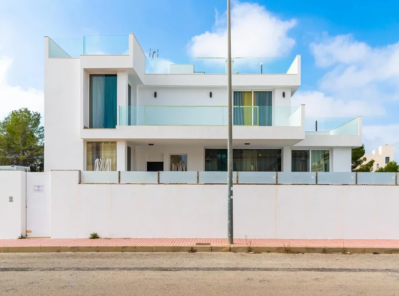 3-Schlafzimmer-Villa 147 m² Orihuela, Spanien