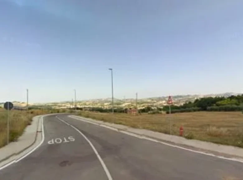 Дом 8 000 м² Терни, Италия