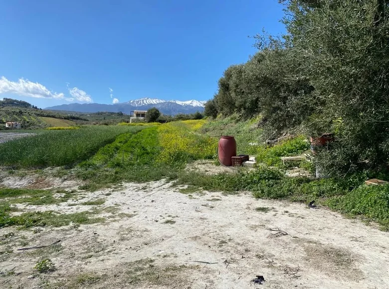 Land 1 room  Kalyves, Greece