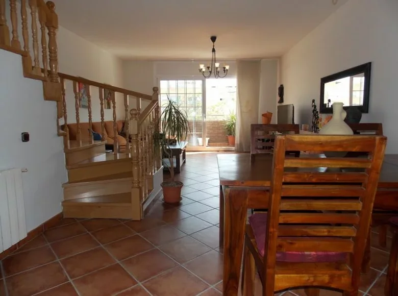3 bedroom villa 240 m² Badalona, Spain