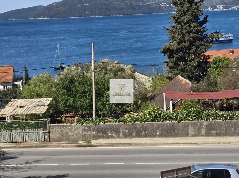 1 bedroom apartment 66 m² Kumbor, Montenegro