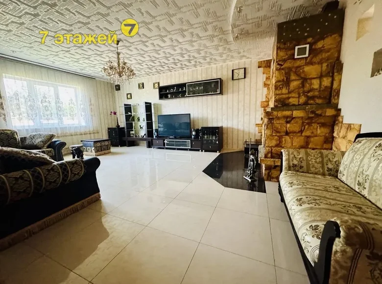 Ferienhaus 242 m² Navasyno, Belarus