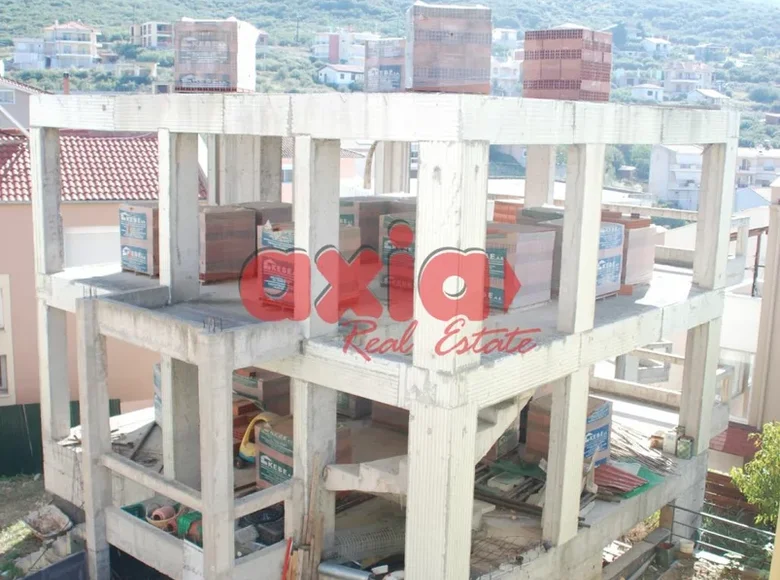 Дом 3 комнаты 210 м² Амигдалеонас, Греция