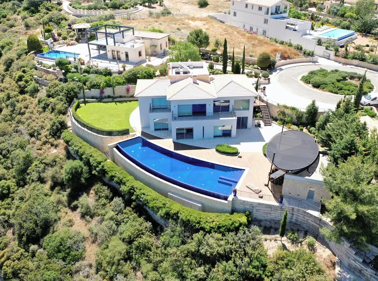 Villa de 4 dormitorios 400 m² Kouklia, Chipre