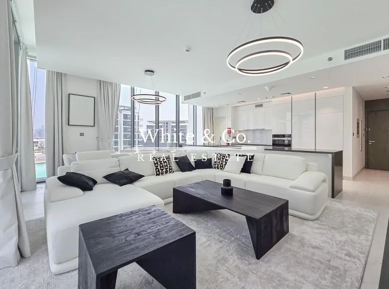 Apartamento 2 habitaciones 1 299 m² Dubái, Emiratos Árabes Unidos