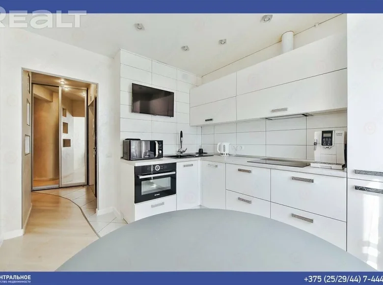 Apartamento 4 habitaciones 78 m² Minsk, Belarús