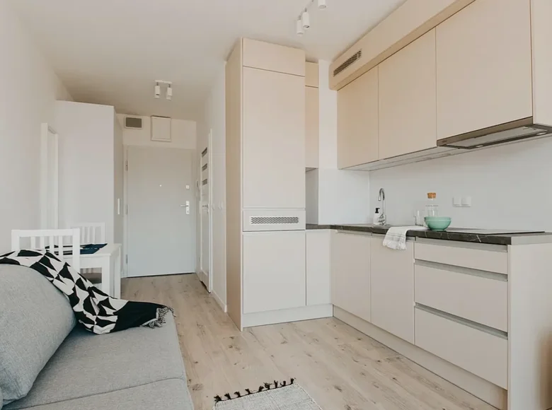 1 room studio apartment 18 m² in Warsaw, Poland