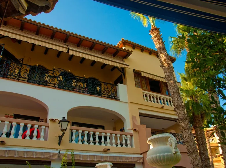 2 bedroom apartment  Torrevieja, Spain