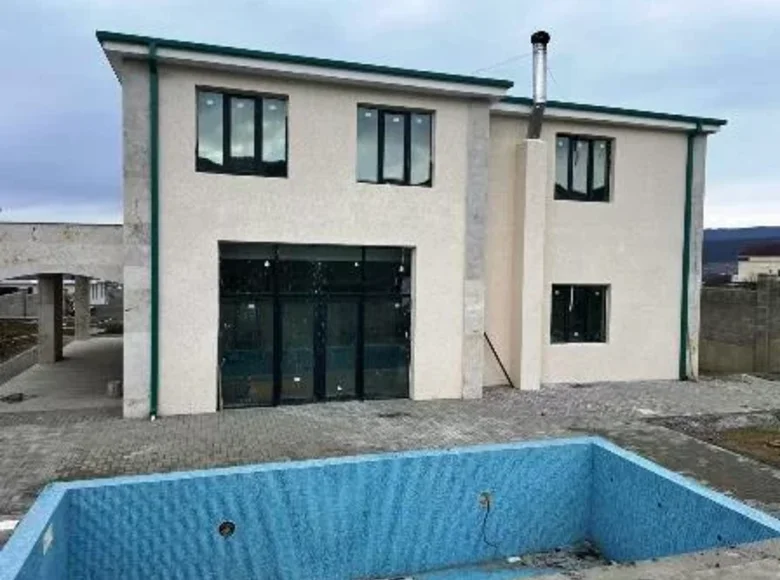 Maison 6 chambres 380 m² Saguramo, Géorgie