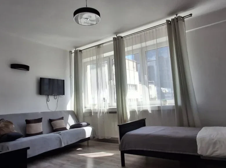 Mieszkanie 2 pokoi 58 m² Warszawa, Polska