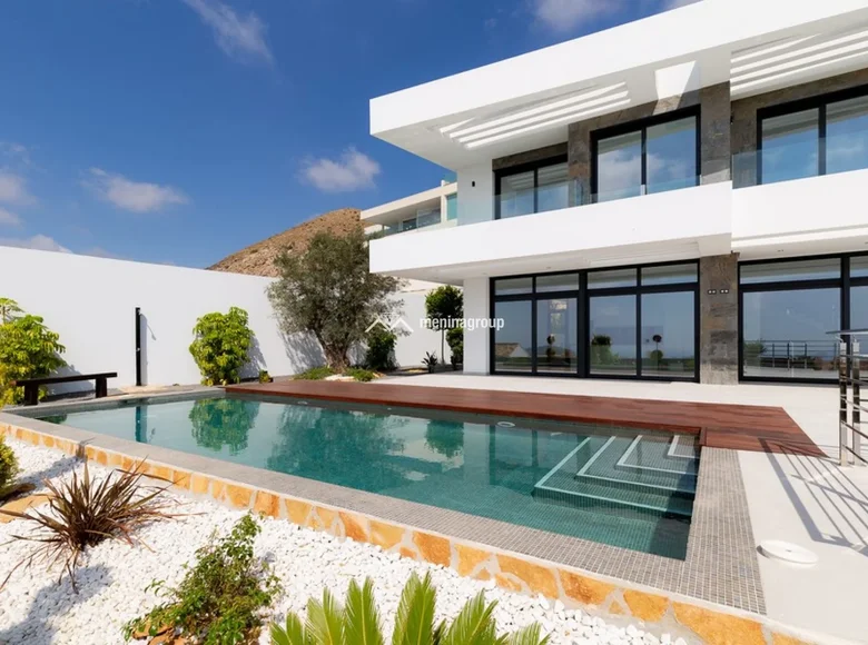 villa de 5 dormitorios 740 m² Finestrat, Španjolska