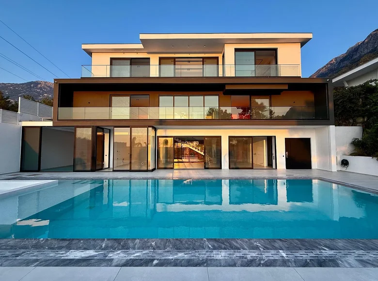 Villa de 5 pièces 330 m² Fethiye, Turquie