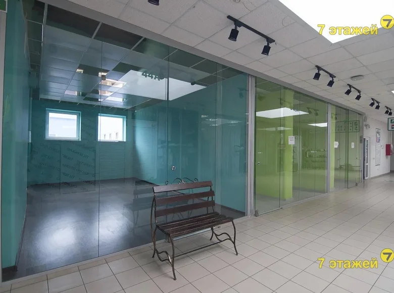 Sklep 5 pokojów 24 m² w Mińsk, Białoruś