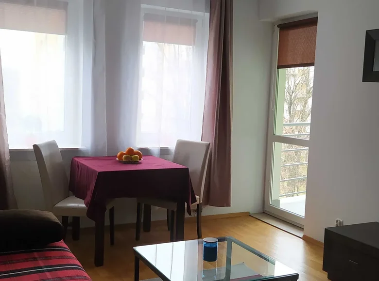 2 room apartment 48 m² in Warsaw, Poland