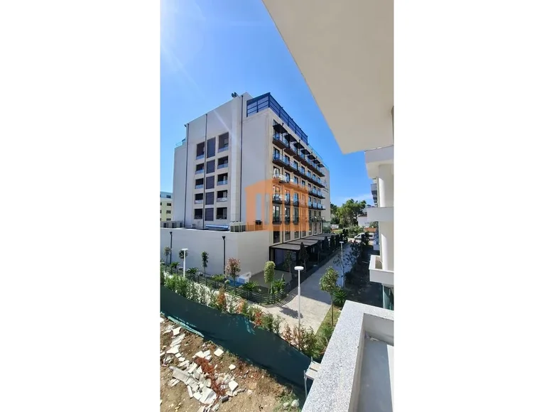 Apartamento 64 m² Golem, Albania