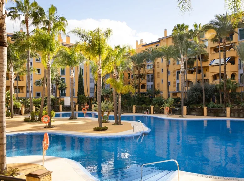 Apartamento 4 habitaciones 152 m² San Pedro Alcantara, Španjolska