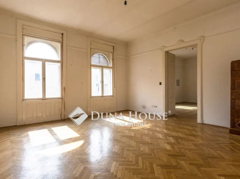 Apartment 1 bathroom 144 m² in Budapest, Hungary