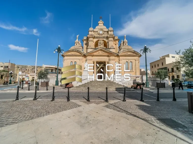 4 bedroom house  Nadur, Malta