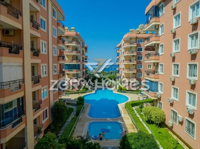 4 room apartment 155 m² in Mahmutlar, Turkey