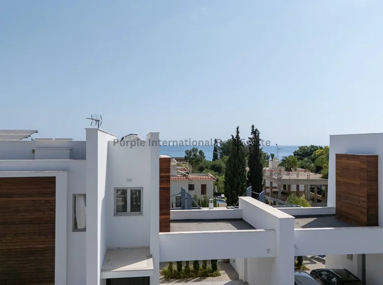 5 bedroom villa 441 m² Paralimni, Cyprus