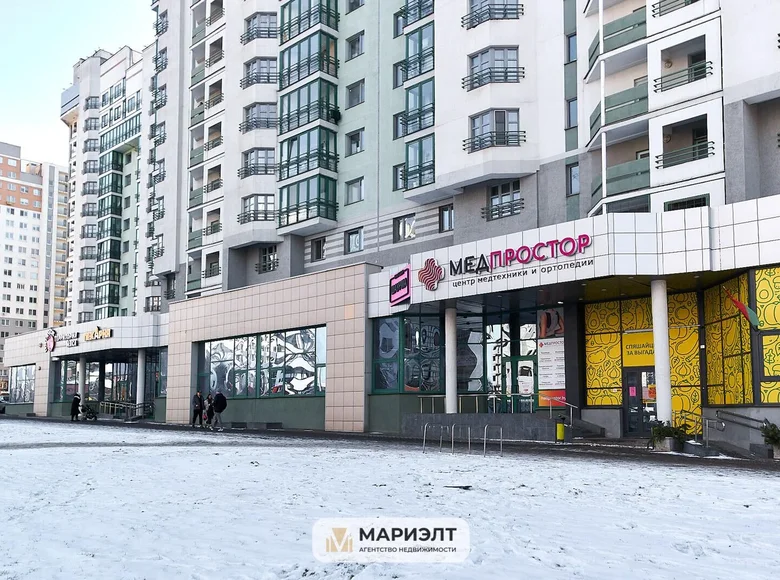 Gewerbefläche 2 zimmer 204 m² in Minsk, Belarus