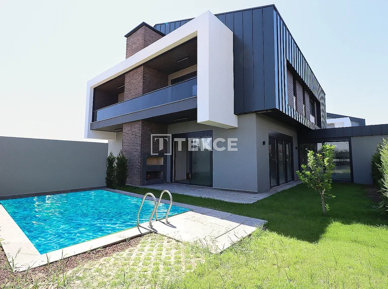 Дуплекс 5 комнат 255 м² в Дёшемеалты, Турция