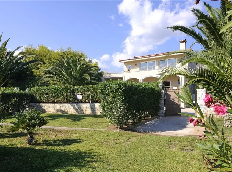 6-Schlafzimmer-Villa 400 m² Municipality of Megara, Griechenland