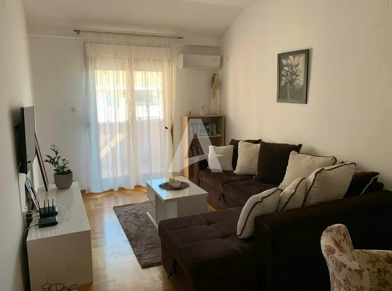 Wohnung 1 Schlafzimmer 58 m² in Budva, Montenegro