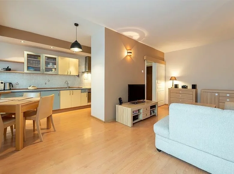 2 room apartment 52 m² Lodz, Poland