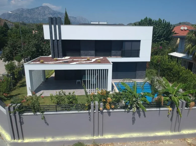 Adosado 3 habitaciones 145 m² Camyuva, Turquía