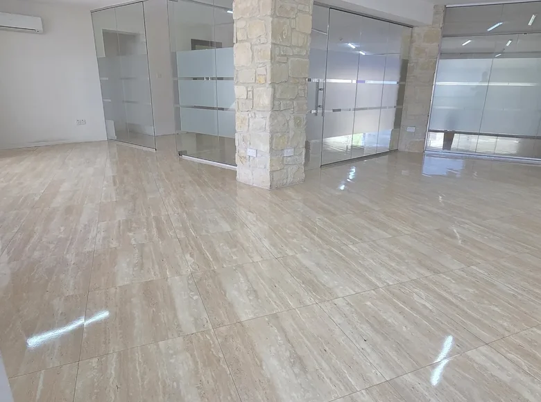 Oficina  en Limasol, Chipre