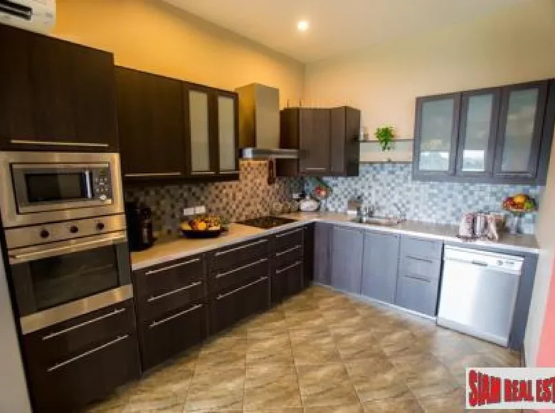 Villa 4 chambres 450 m² Chalong, Thaïlande