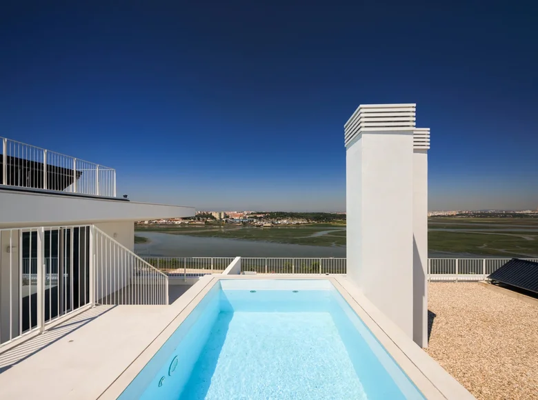 Mieszkanie 3 pokoi 128 m² Setubal, Portugalia