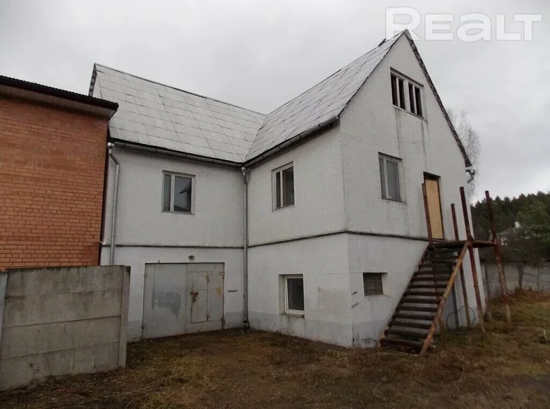 Cottage 177 m² Valiarjanava, Belarus