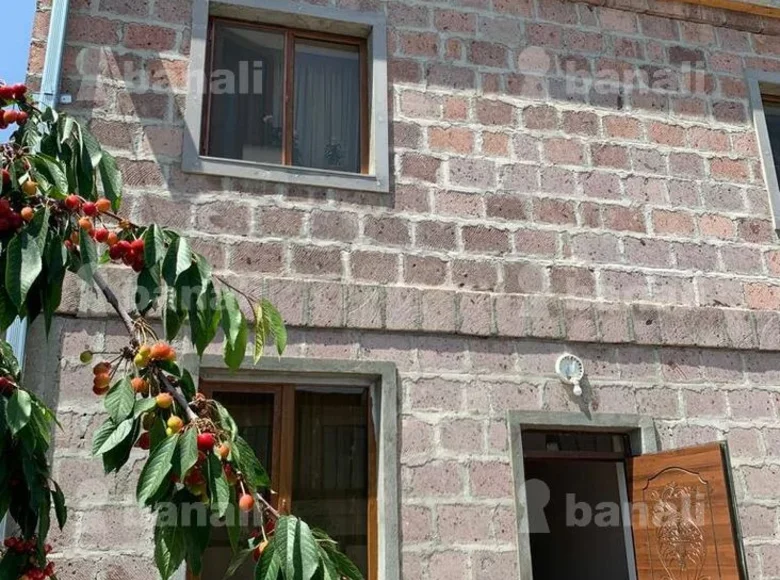 Особняк 4 комнаты 126 м² Ариндж, Армения